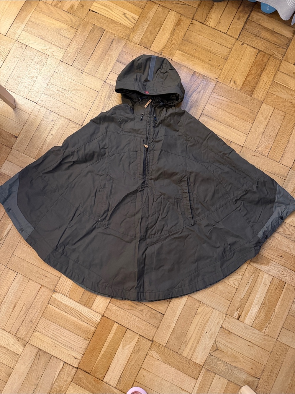 Women’s FjallRaven Hooded Rain Poncho Jacket - Olive Green